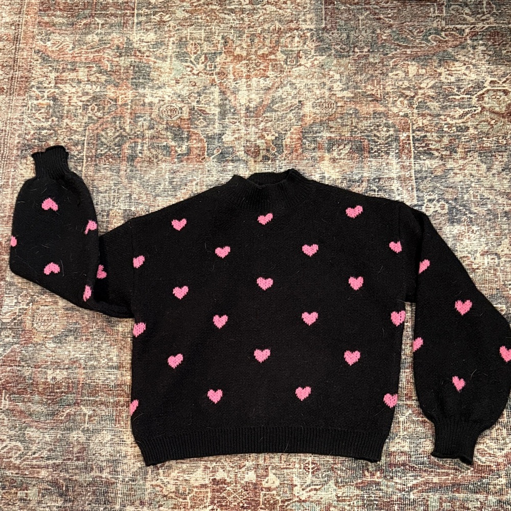 Cozy Black Sweater with cute Pink Hearts